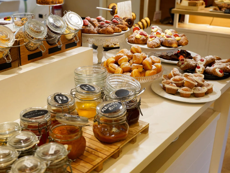 media.Slide_Colazione_3Hotel_Concorde_Riccione
