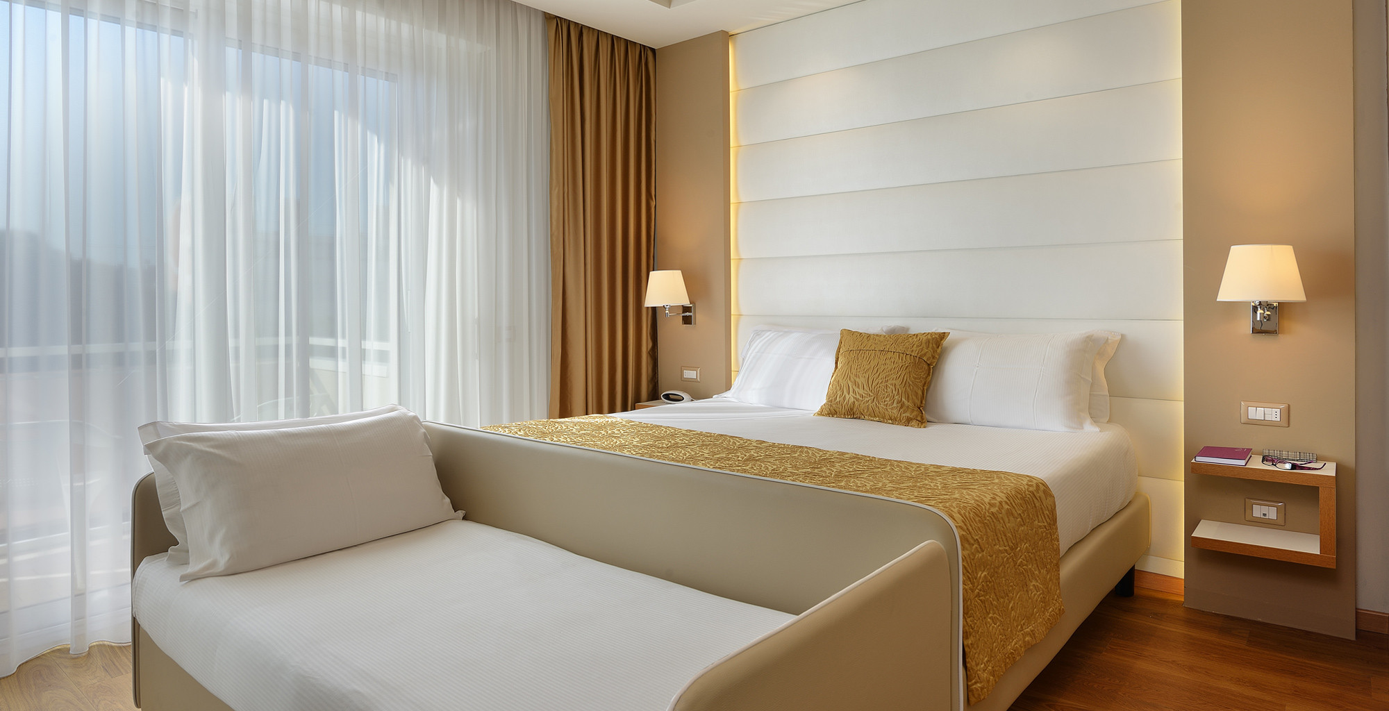 media.Slide_CameraEconomy-Tripla_2Hotel_Concorde_Riccione